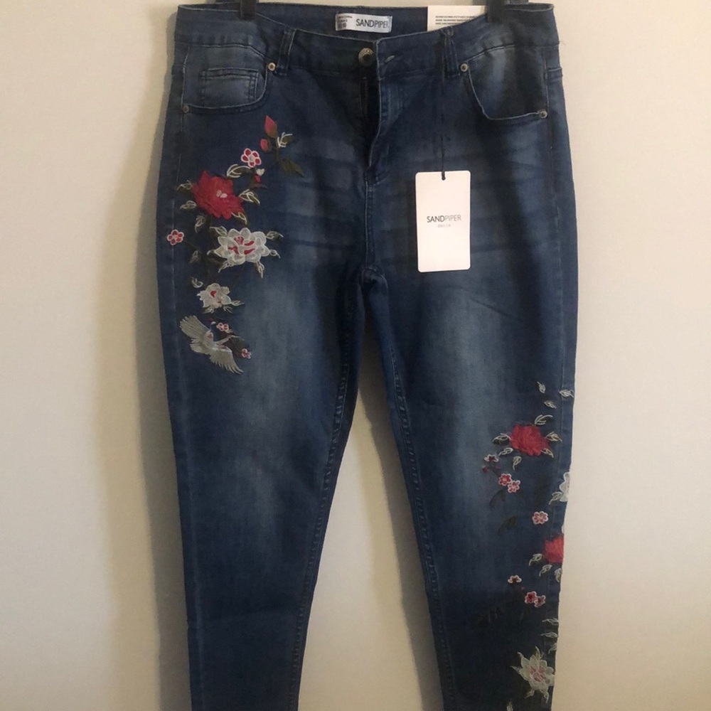 Women’s ankle length jeans 👖